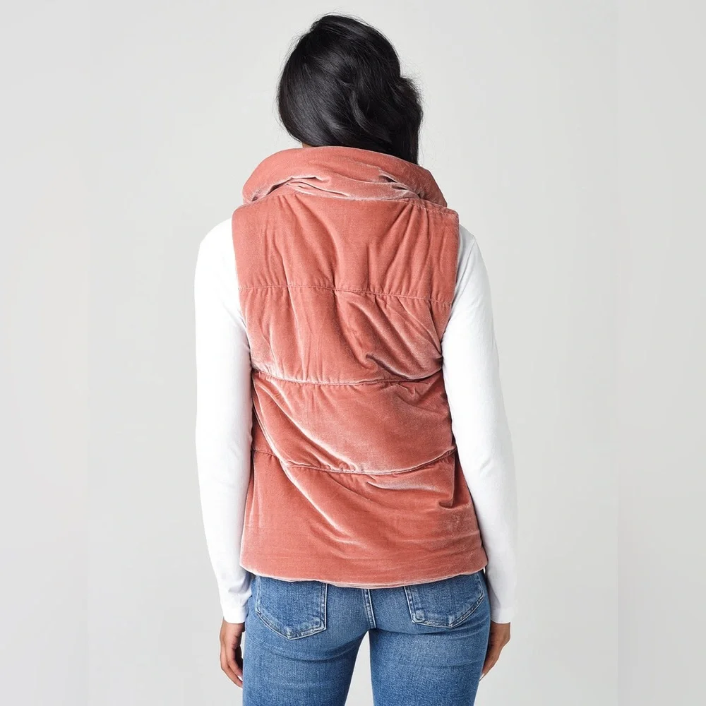 DYLAN Vintage Velvet Puffer Vest Women’s Size Medium - Picture 12 of 12